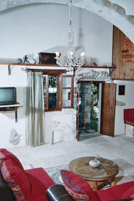 Traditional Villa With Pool In Sfakia Imbros Exteriér fotografie