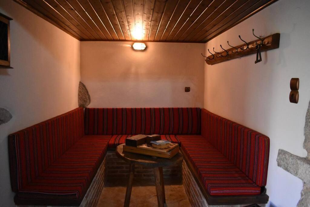 Traditional Villa With Pool In Sfakia Imbros Exteriér fotografie